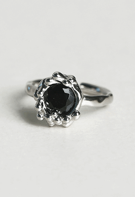 Neroli Black Crystal Silver 925 YeoSang Silver Ring